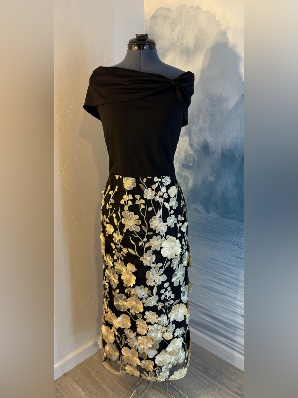 Black Pencil Skirt with Gold Floral Embroidery #417